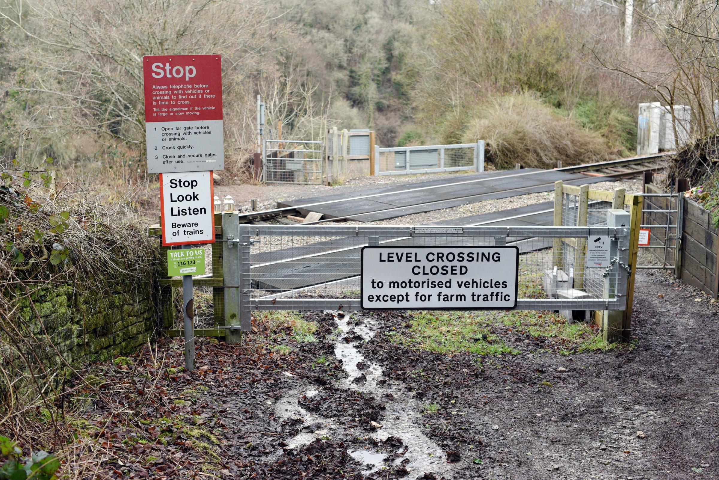 Updated Woman Hit By Train Near Level Crossing At Frampton Mansell Stroud News And Journal